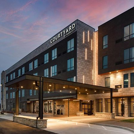 Courtyard By Marriott Jefferson City Bagian luar foto