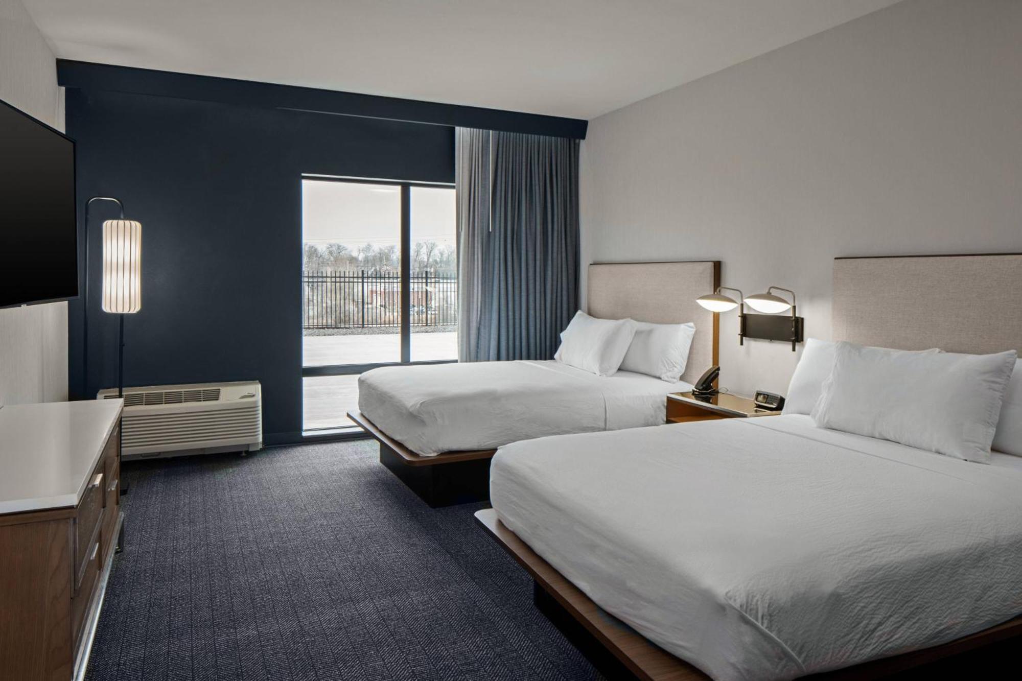 Courtyard By Marriott Jefferson City Bagian luar foto