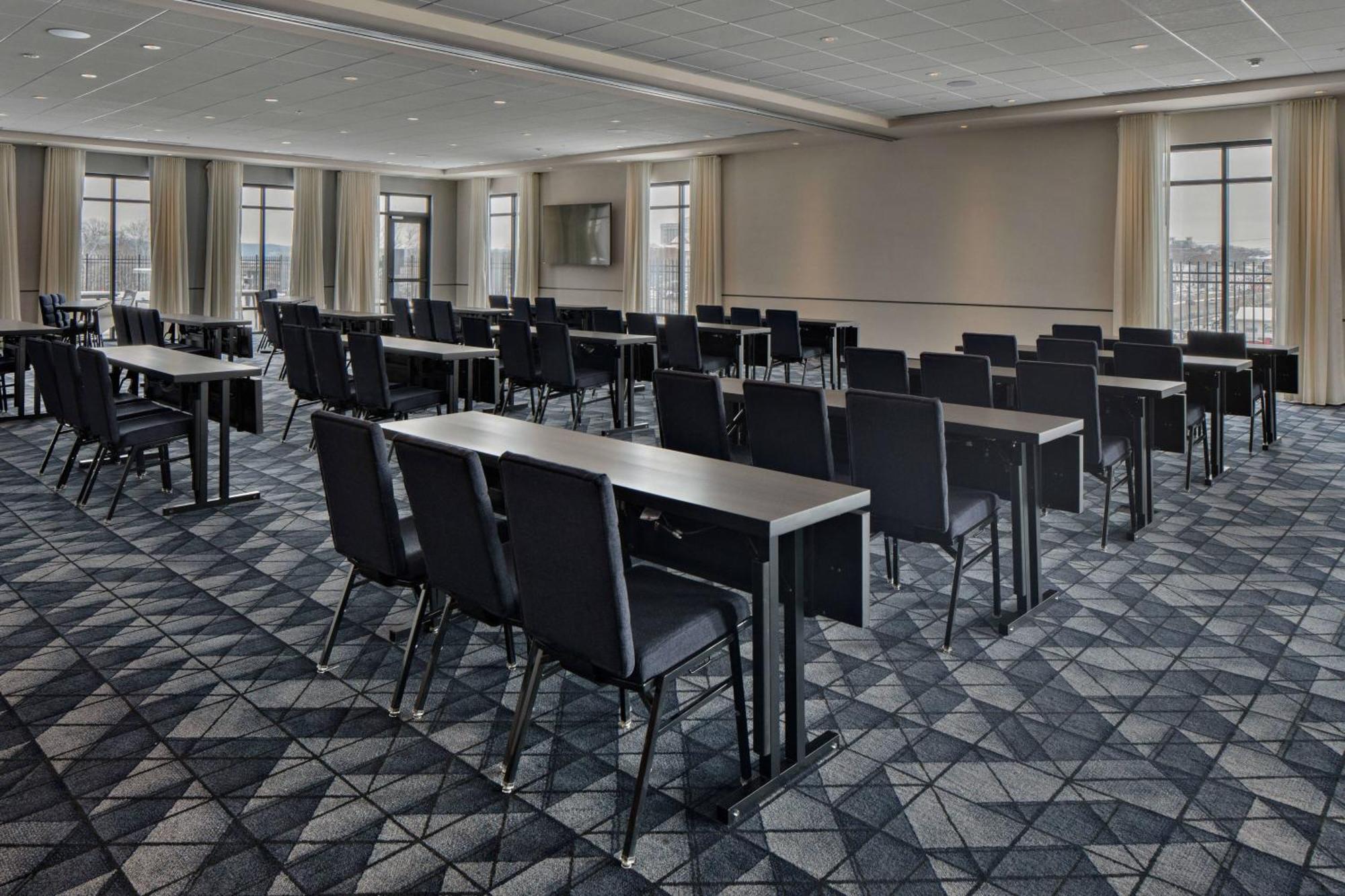 Courtyard By Marriott Jefferson City Bagian luar foto