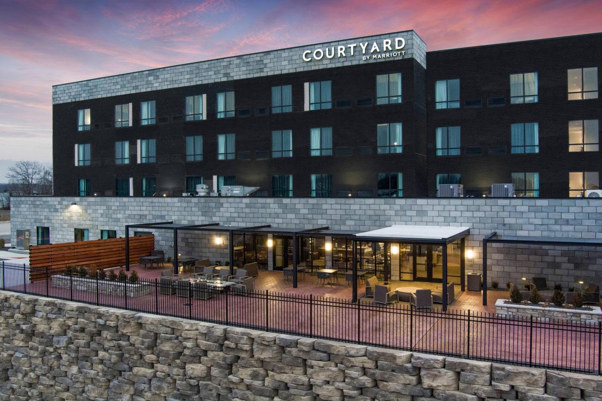 Courtyard By Marriott Jefferson City Bagian luar foto